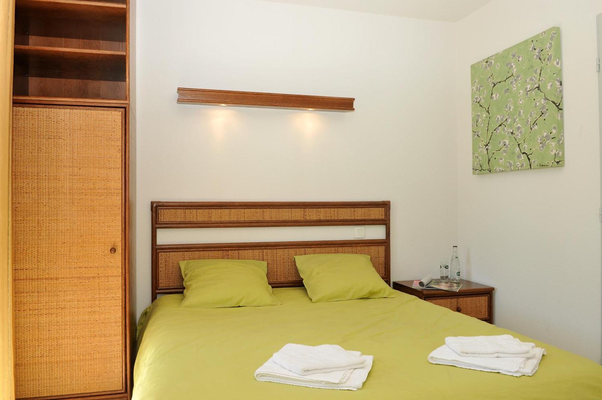 Domaine D'Agrippa Valence Hotel Chateauneuf-sur-Isere Ngoại thất bức ảnh